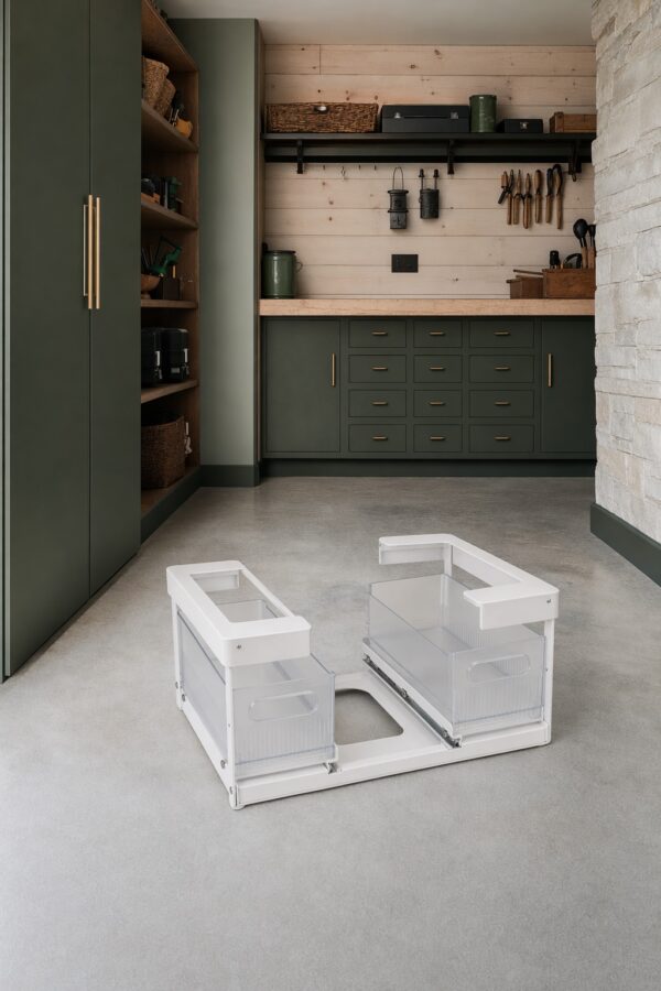 Pipe-Around Vanity Caddy