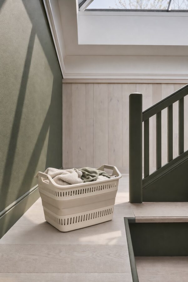 Collapsible Carry Basket