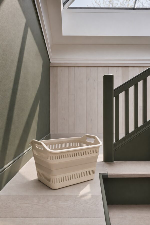 Collapsible Carry Basket