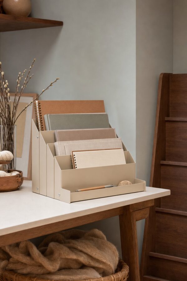 Notebook Display Rack